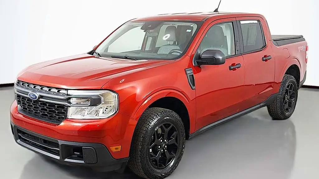 2023 Ford Maverick Lariat