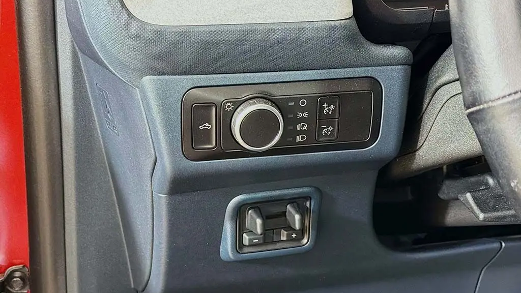 2023 Ford Maverick Lariat