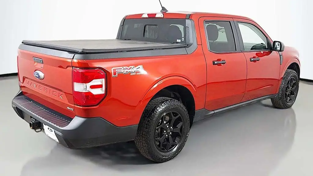 2023 Ford Maverick Lariat