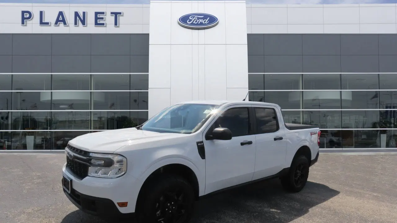 Preowned 2023 Ford Maverick XLT for Sale