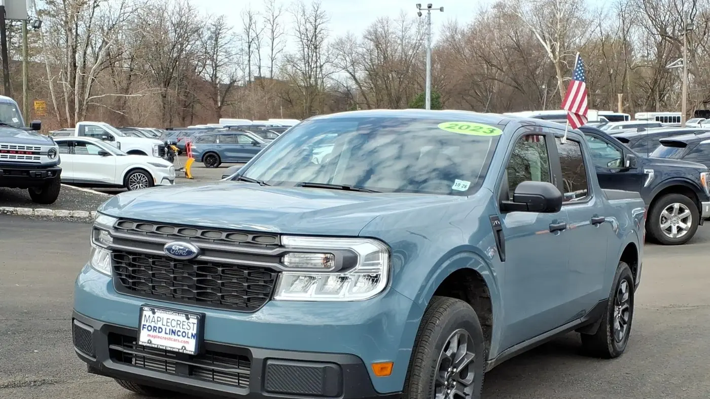 2023 Ford Maverick XL