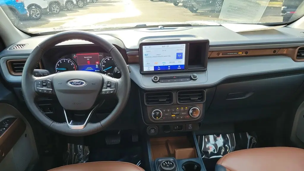 2022 Ford Maverick XL