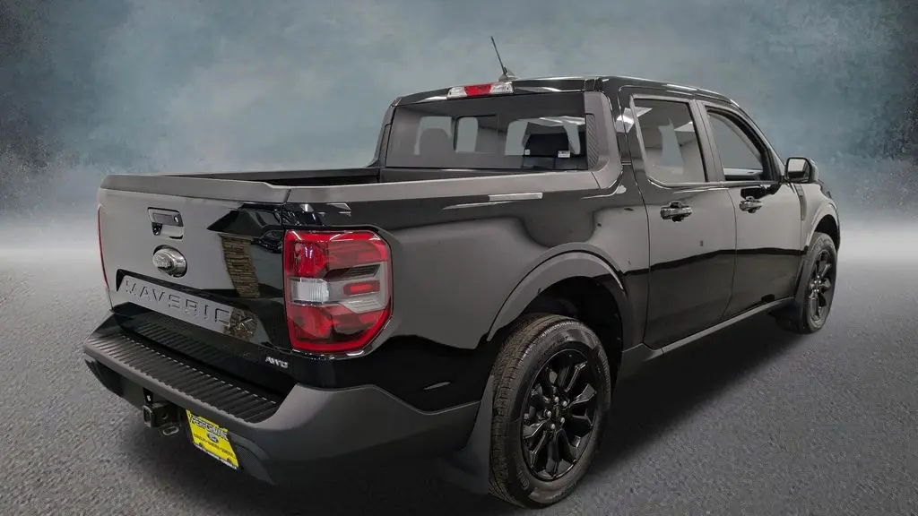 2023 Ford Maverick XL