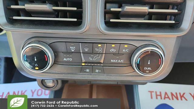2023 Ford Maverick XL