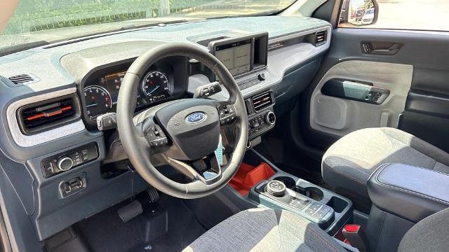 2023 Ford Maverick XL