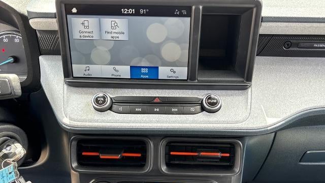2023 Ford Maverick XL