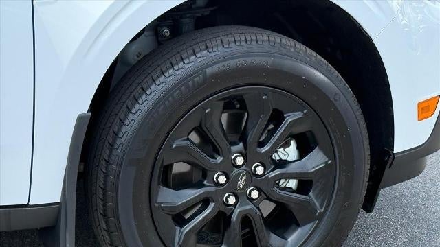2023 Ford Maverick XL
