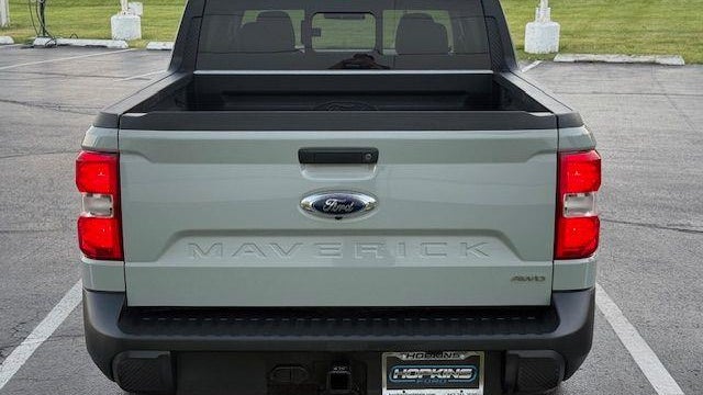 2022 Ford Maverick XL