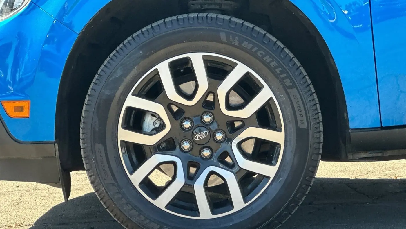 2022 Ford Maverick XL