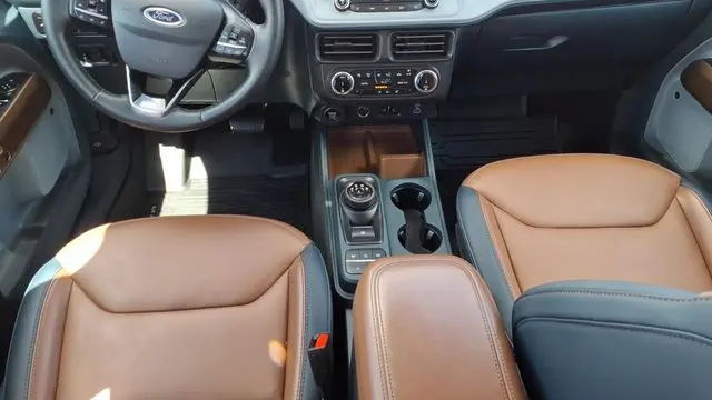 2023 Ford Maverick XL