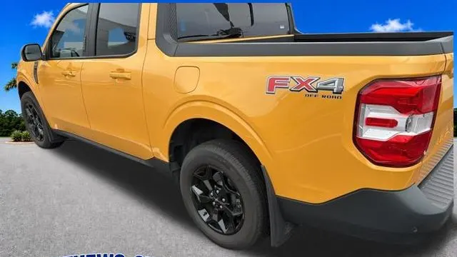2022 Ford Maverick XL