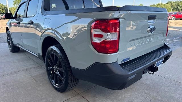 2022 Ford Maverick XL