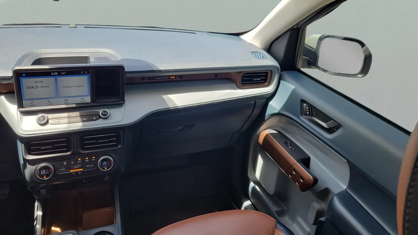 2022 Ford Maverick XL