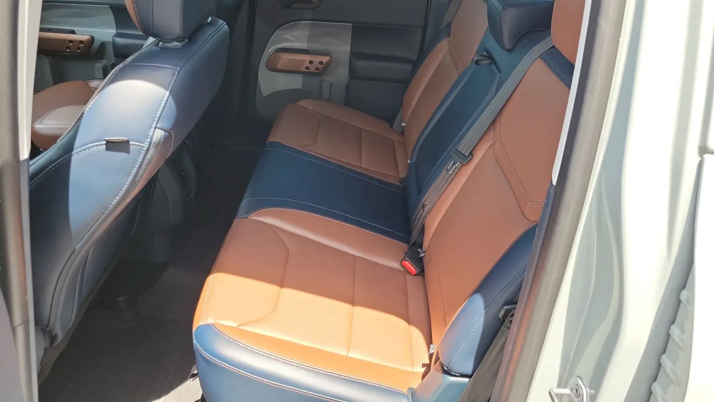 2022 Ford Maverick XL