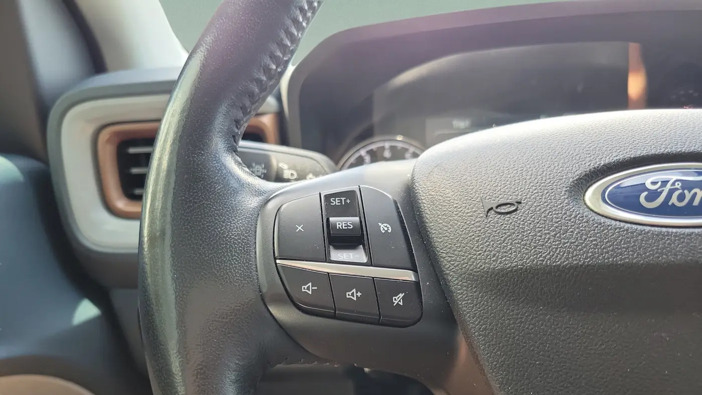 2022 Ford Maverick XL