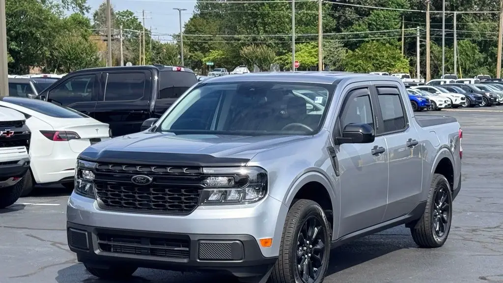 2023 Ford Maverick XLT