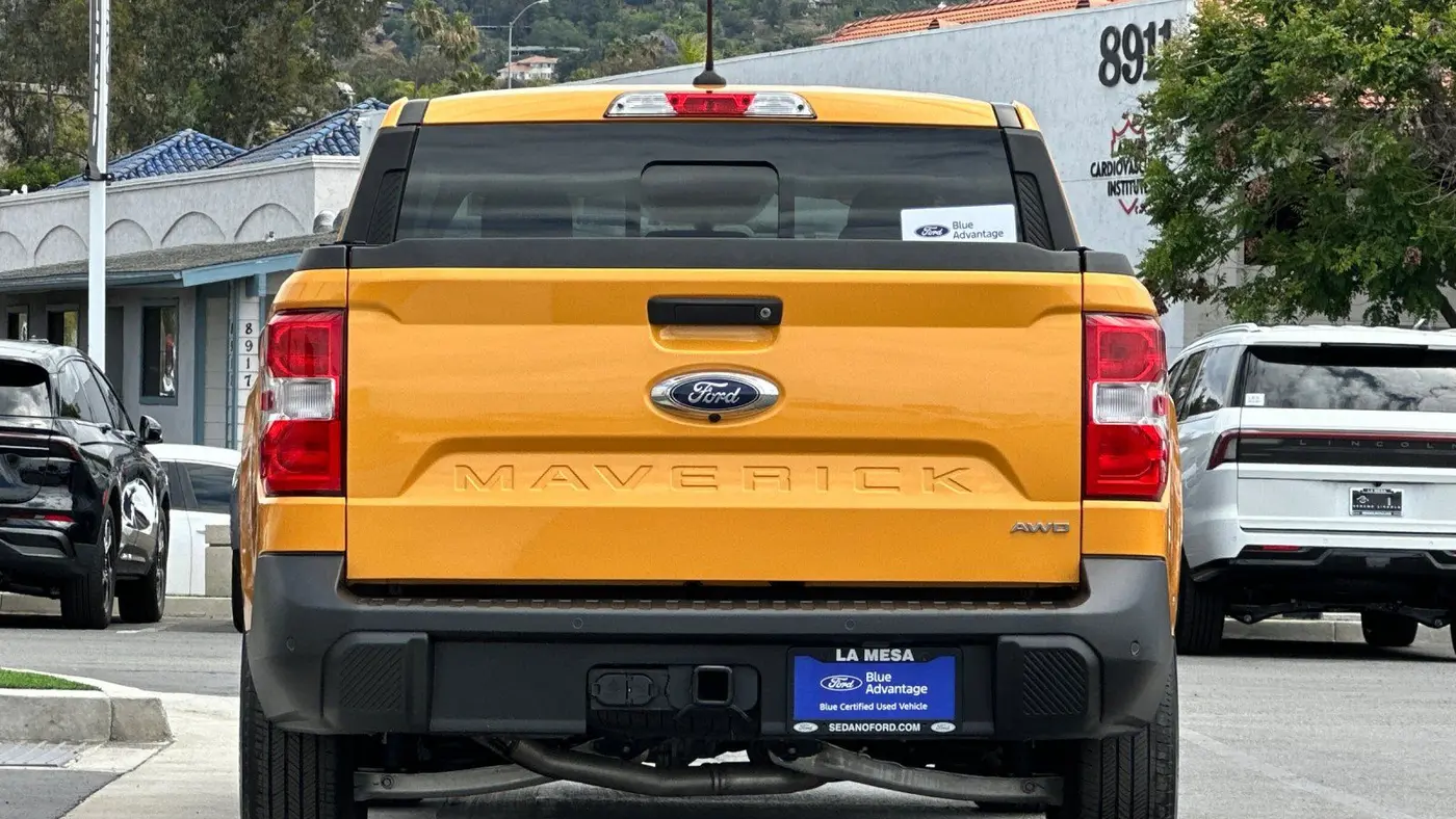 2023 Ford Maverick XL