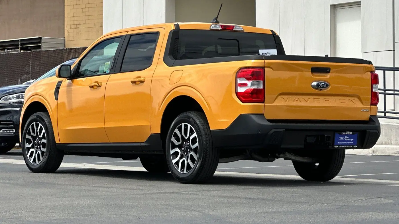 2023 Ford Maverick XL