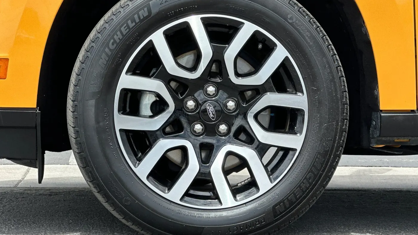 2023 Ford Maverick XL