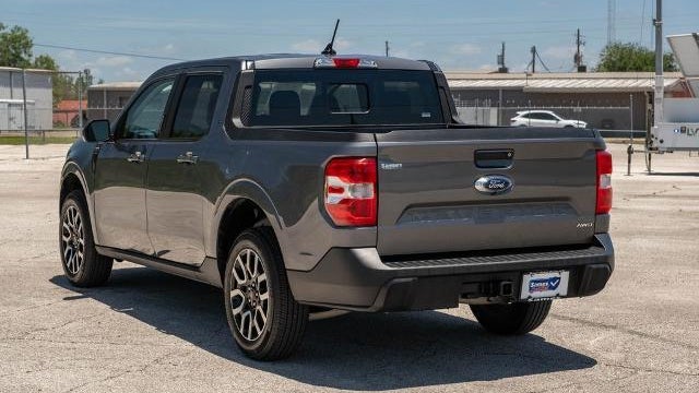 2023 Ford Maverick XL