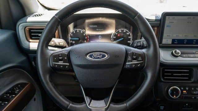2023 Ford Maverick XL