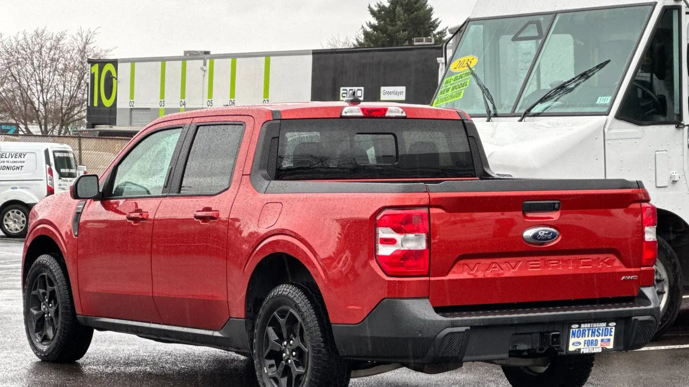 2022 Ford Maverick XL