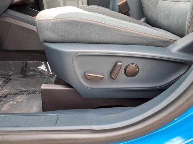 2022 Ford Maverick - $28,990