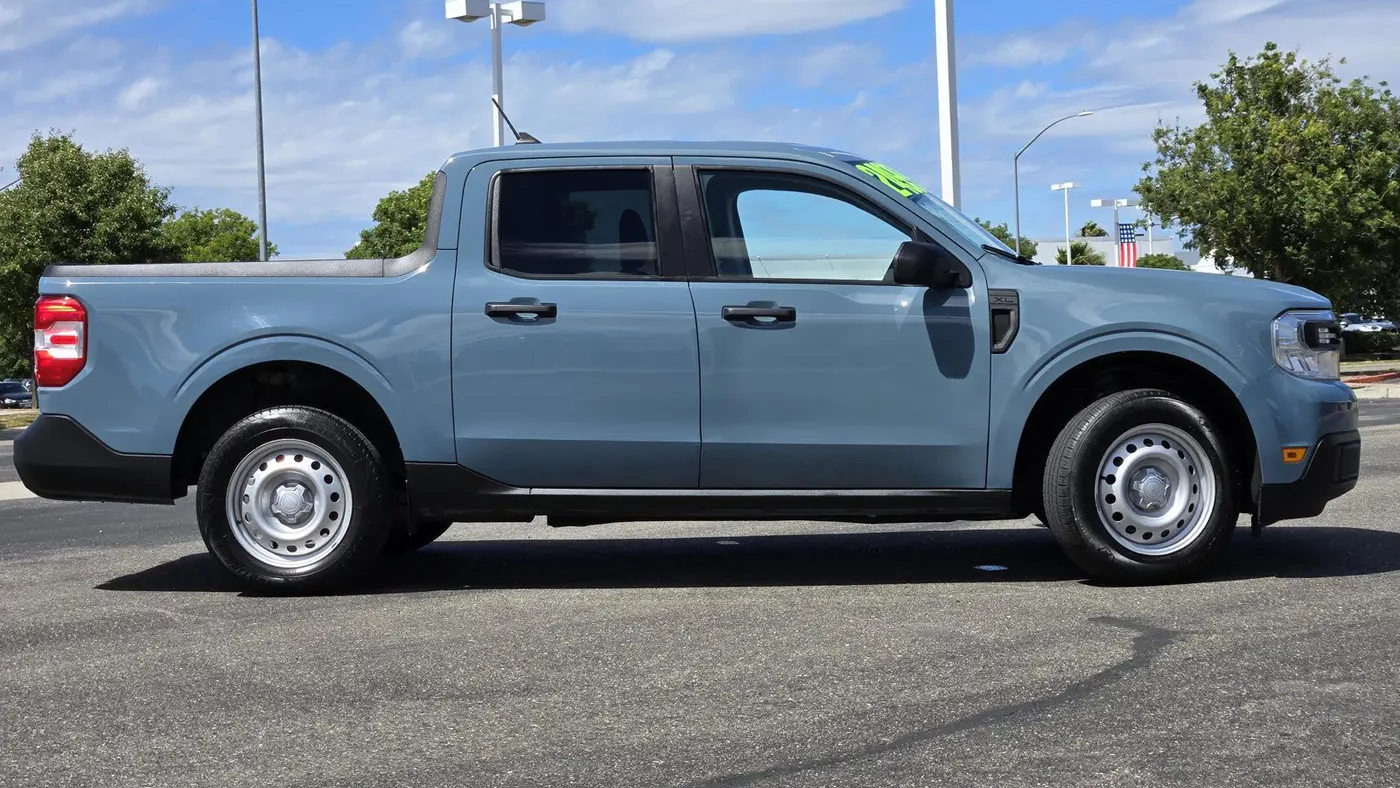 2023 Ford Maverick Lariat