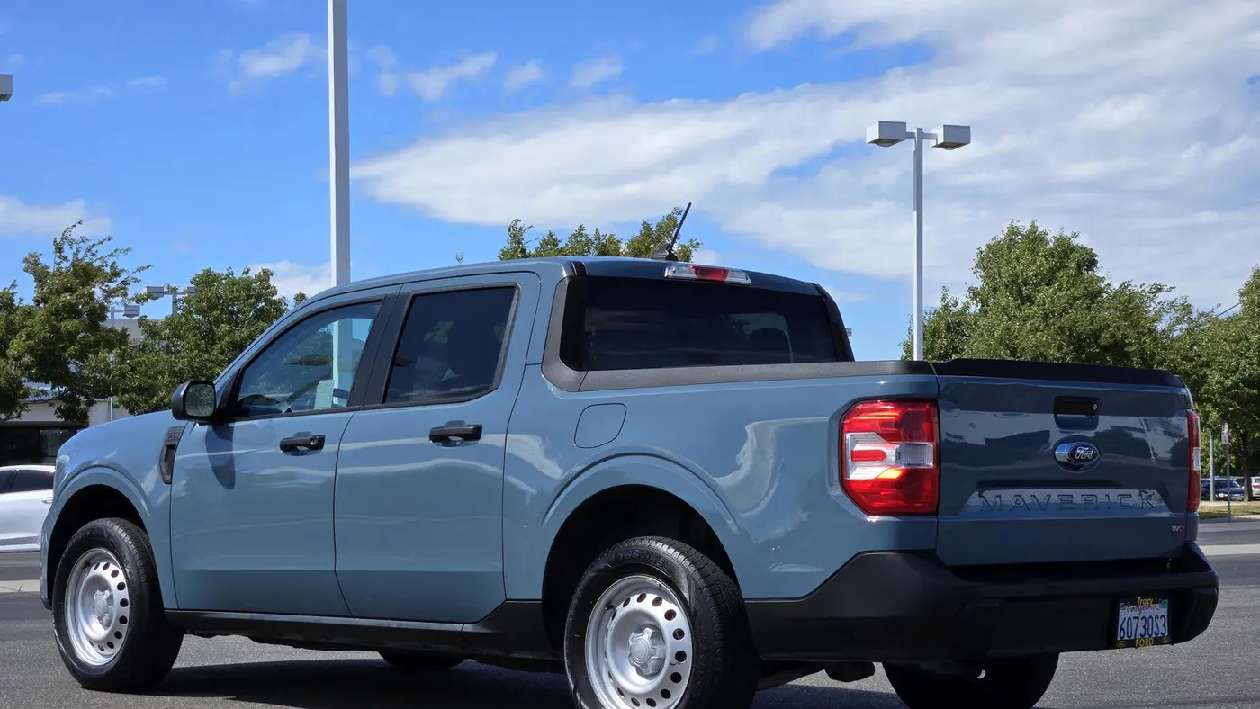 2023 Ford Maverick Lariat