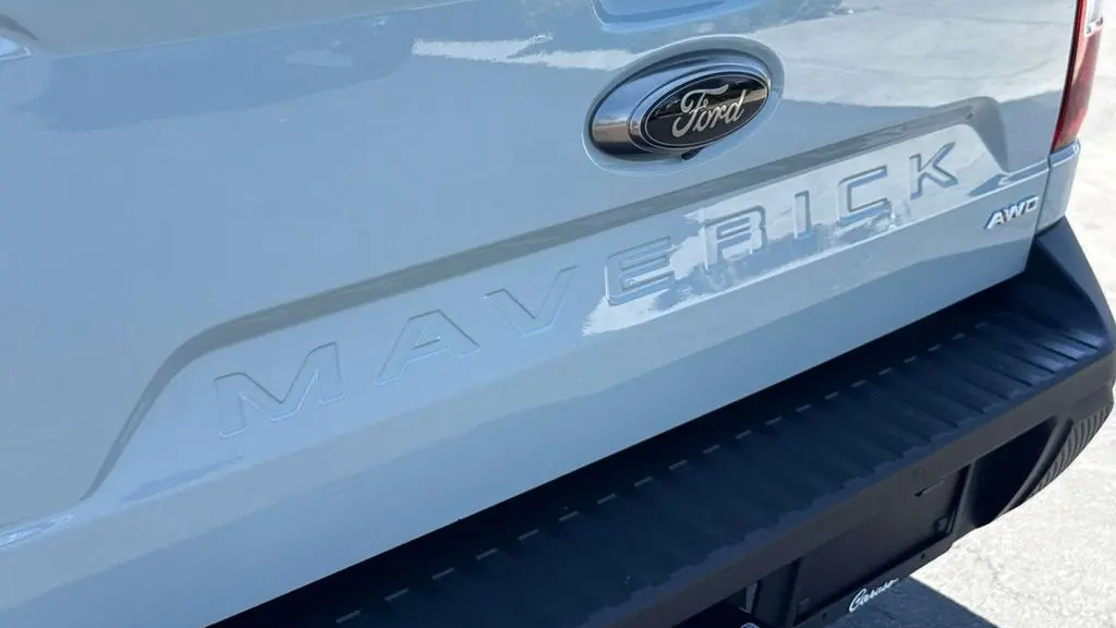 2023 Ford Maverick XL