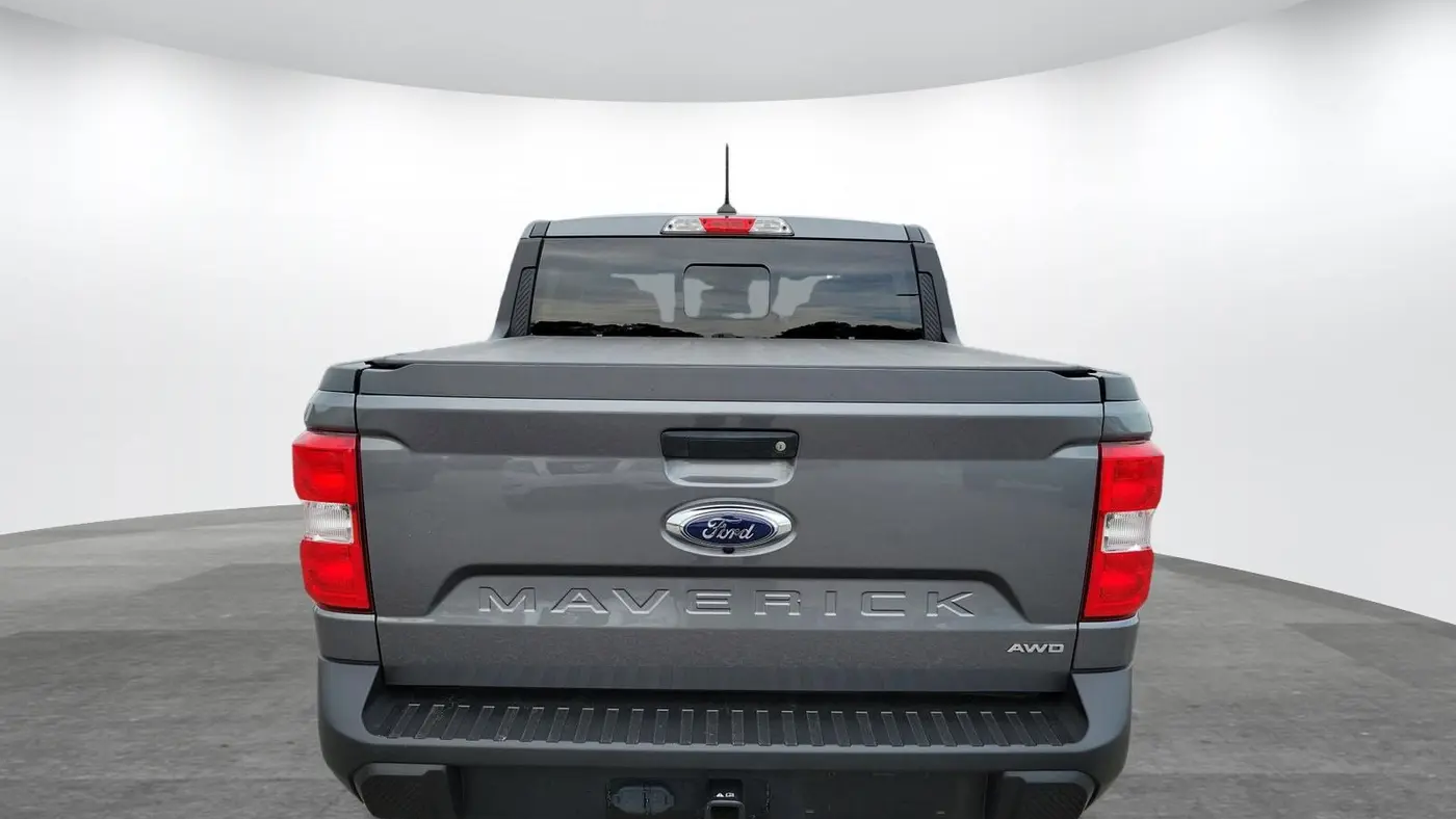 2023 Ford Maverick XL