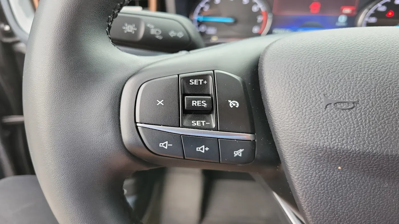 2023 Ford Maverick XL