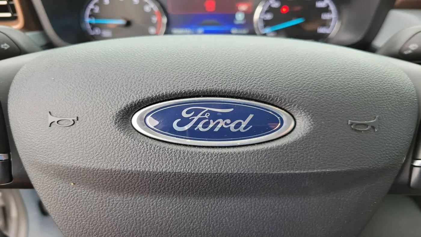 2023 Ford Maverick XL