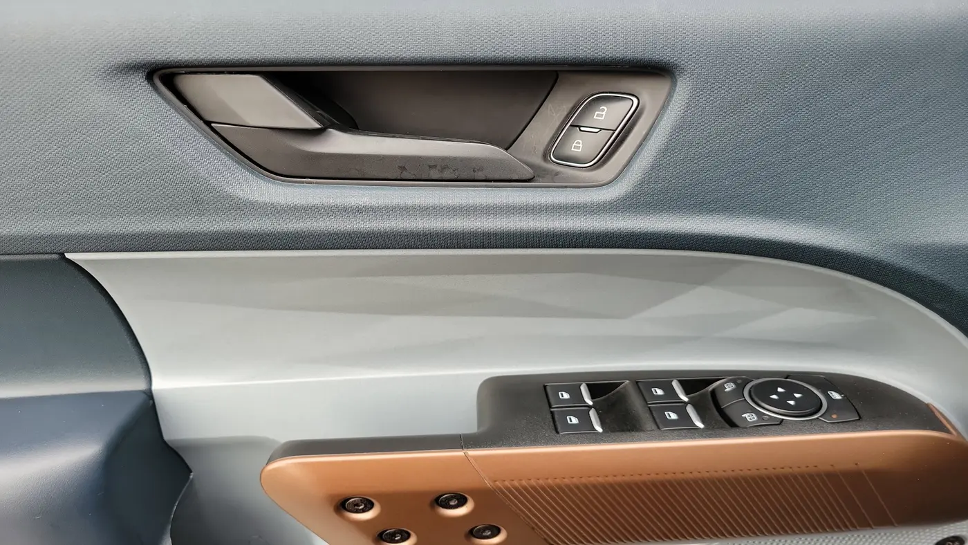 2023 Ford Maverick XL