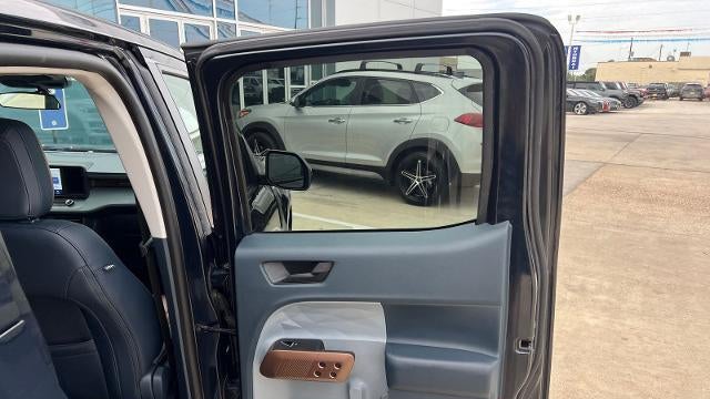 2023 Ford Maverick XL