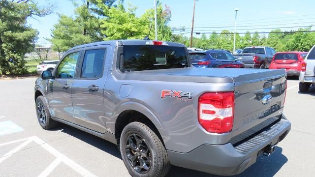 2022 Ford Maverick XL
