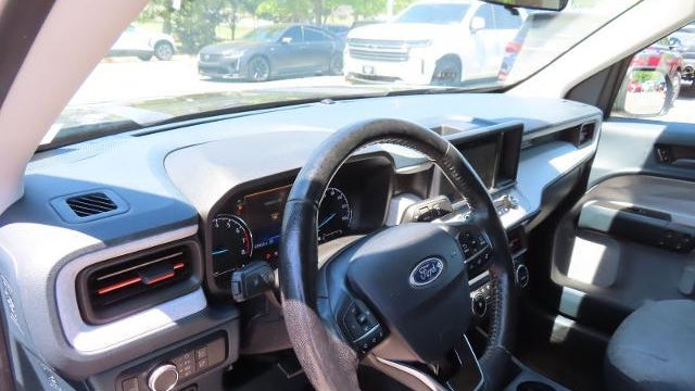 2022 Ford Maverick XL