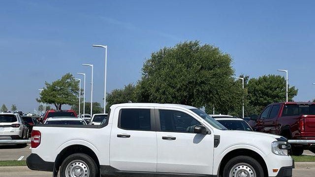 2022 Ford Maverick XL