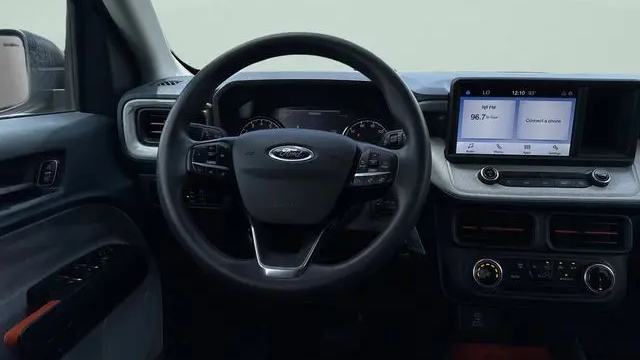 2023 Ford Maverick XL