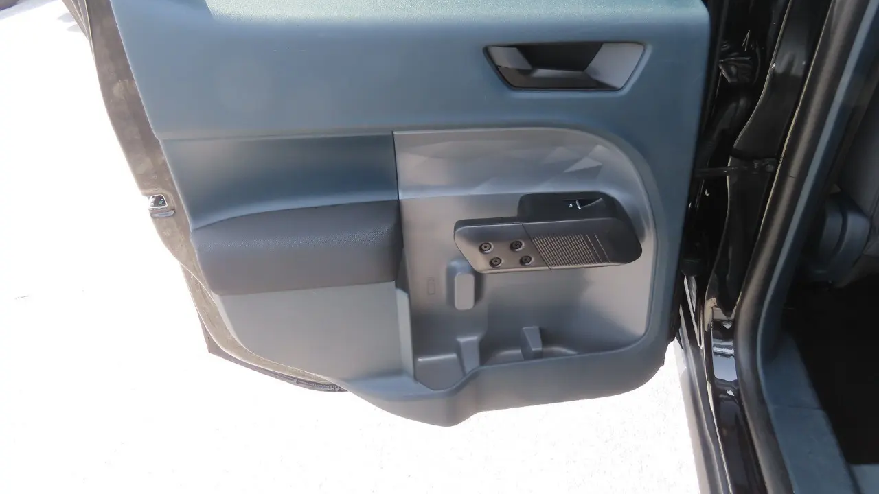 2023 Ford Maverick XL