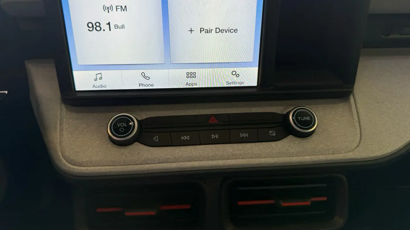2023 Ford Maverick XL