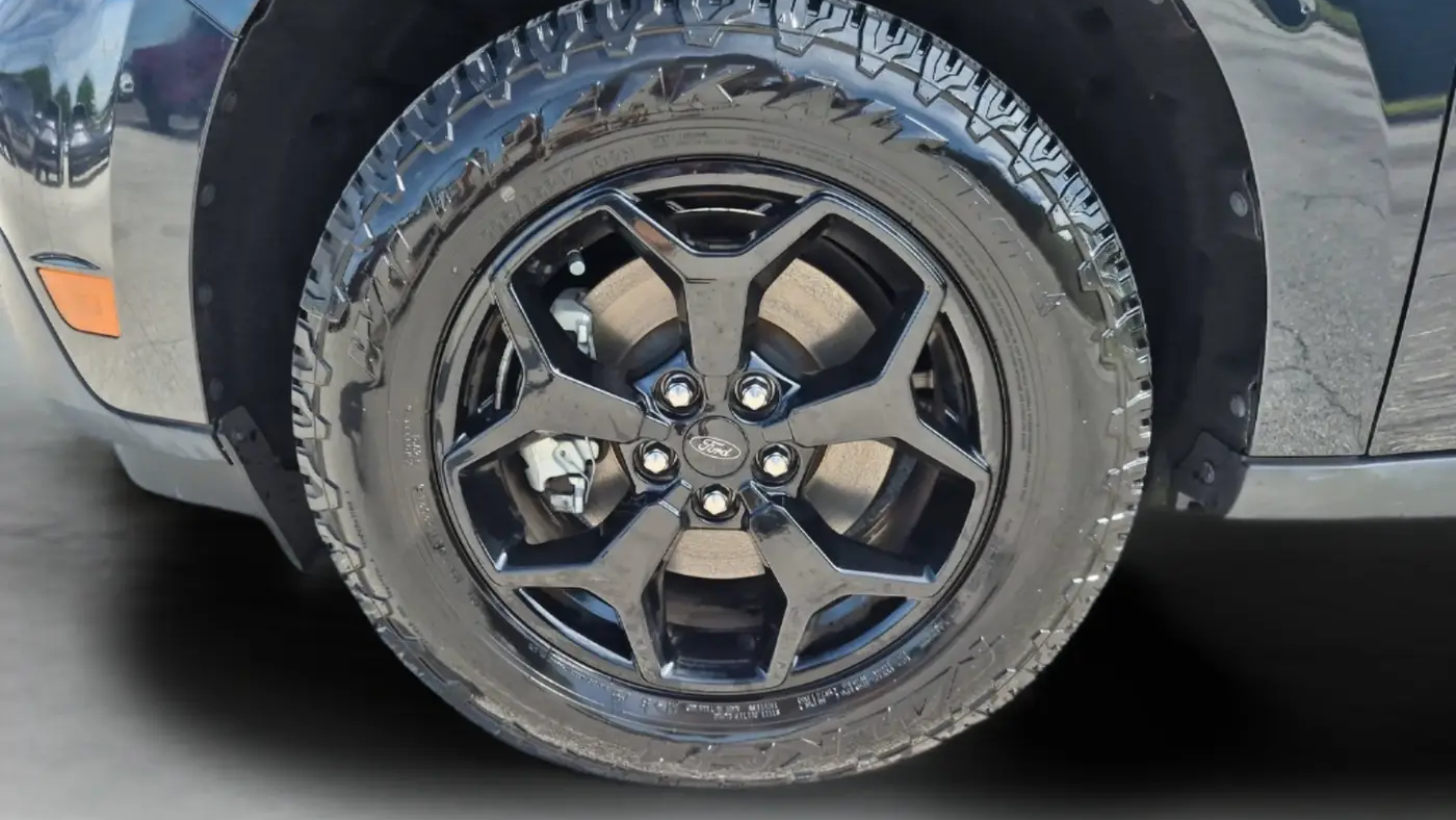 2022 Ford Maverick XL