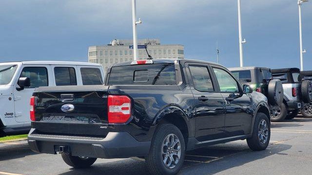 2023 Ford Maverick XL