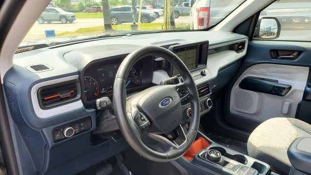 2023 Ford Maverick XL