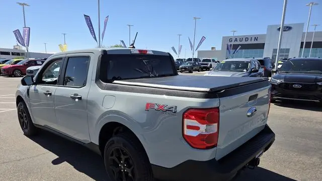 2023 Ford Maverick XL