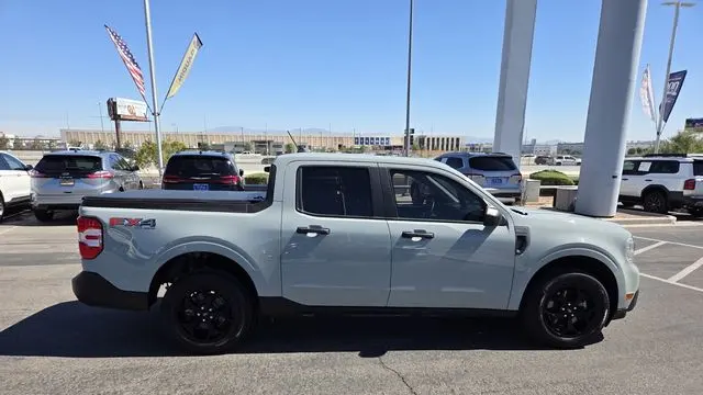2023 Ford Maverick XL