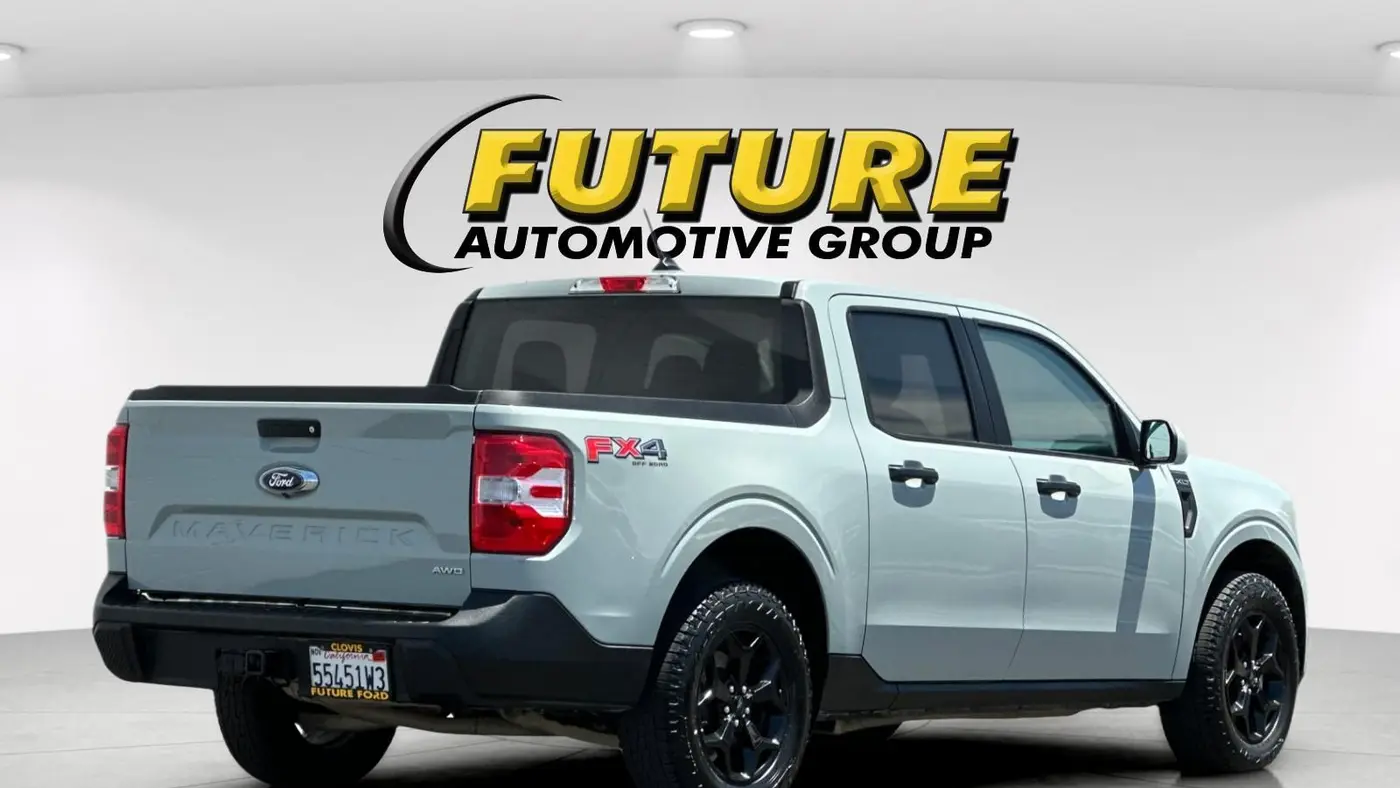 2023 Ford Maverick XL