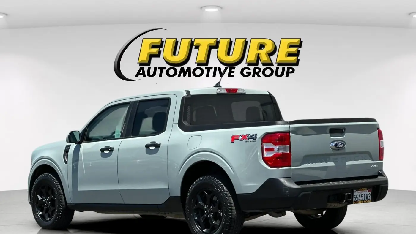 2023 Ford Maverick XL