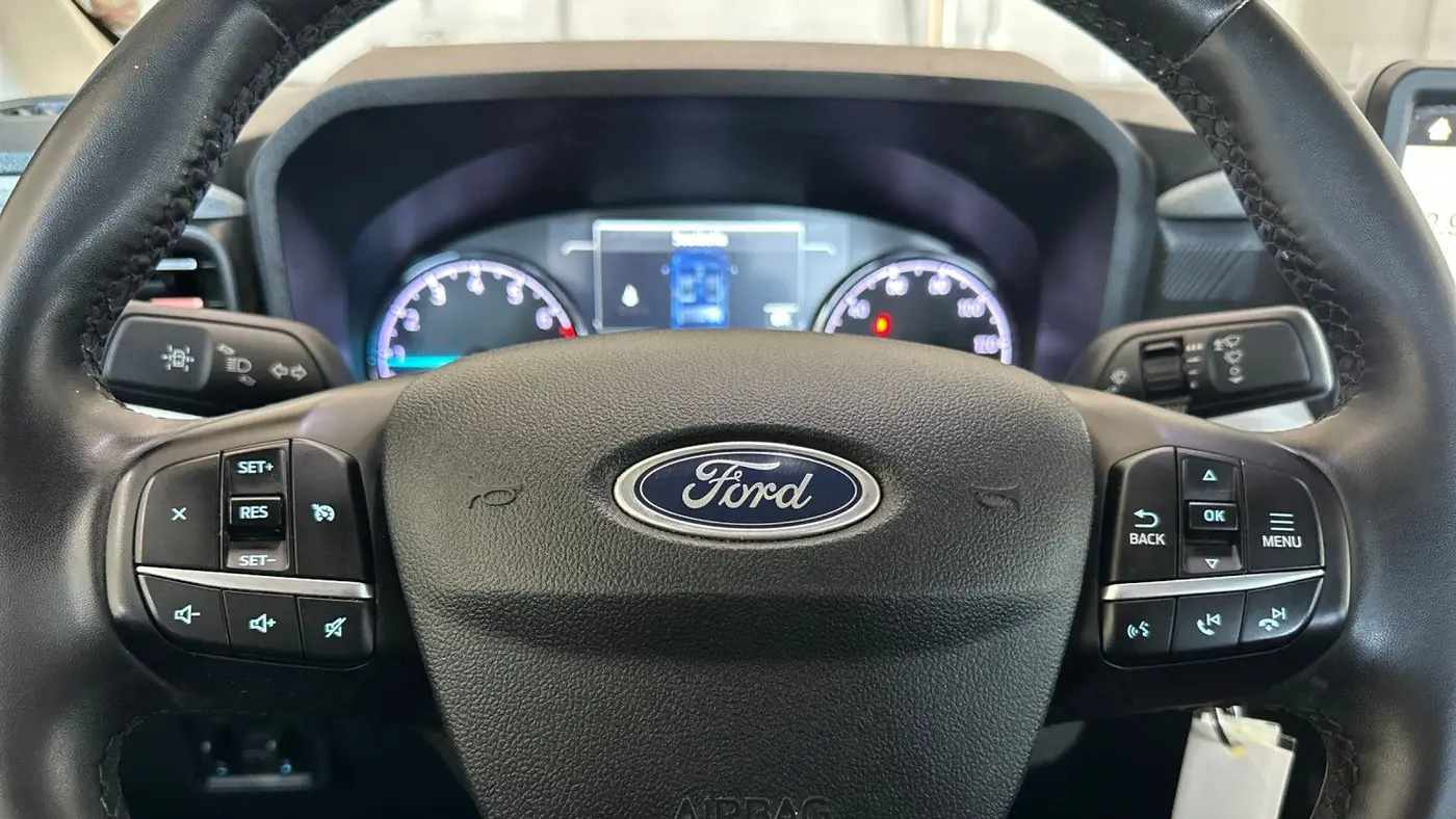 2023 Ford Maverick XL
