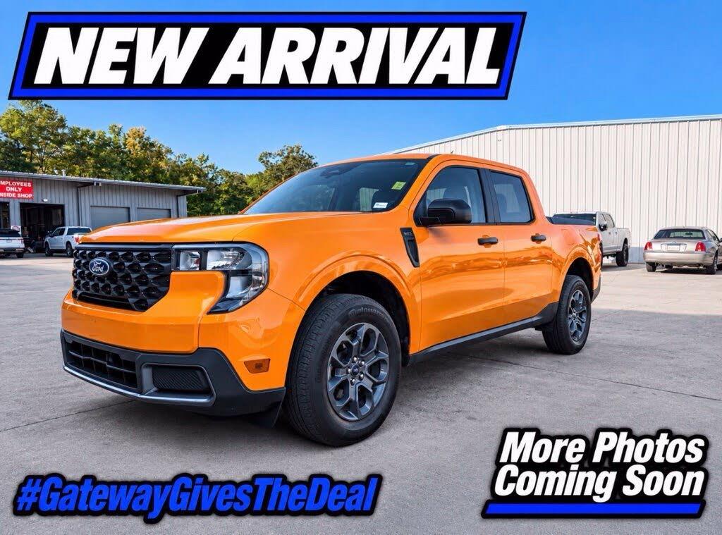 2026 Ford Maverick - $30,942